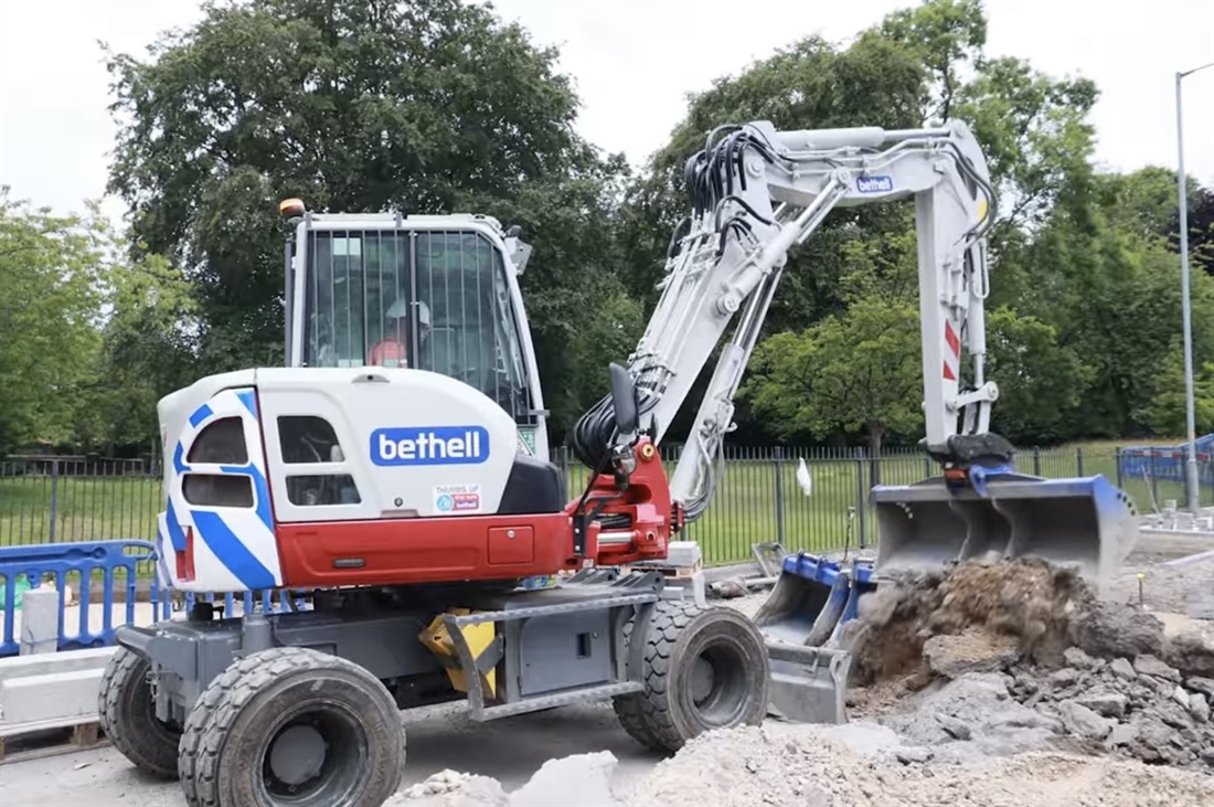 Takeuchis Baby Duck Migrates to Plantworx 2025