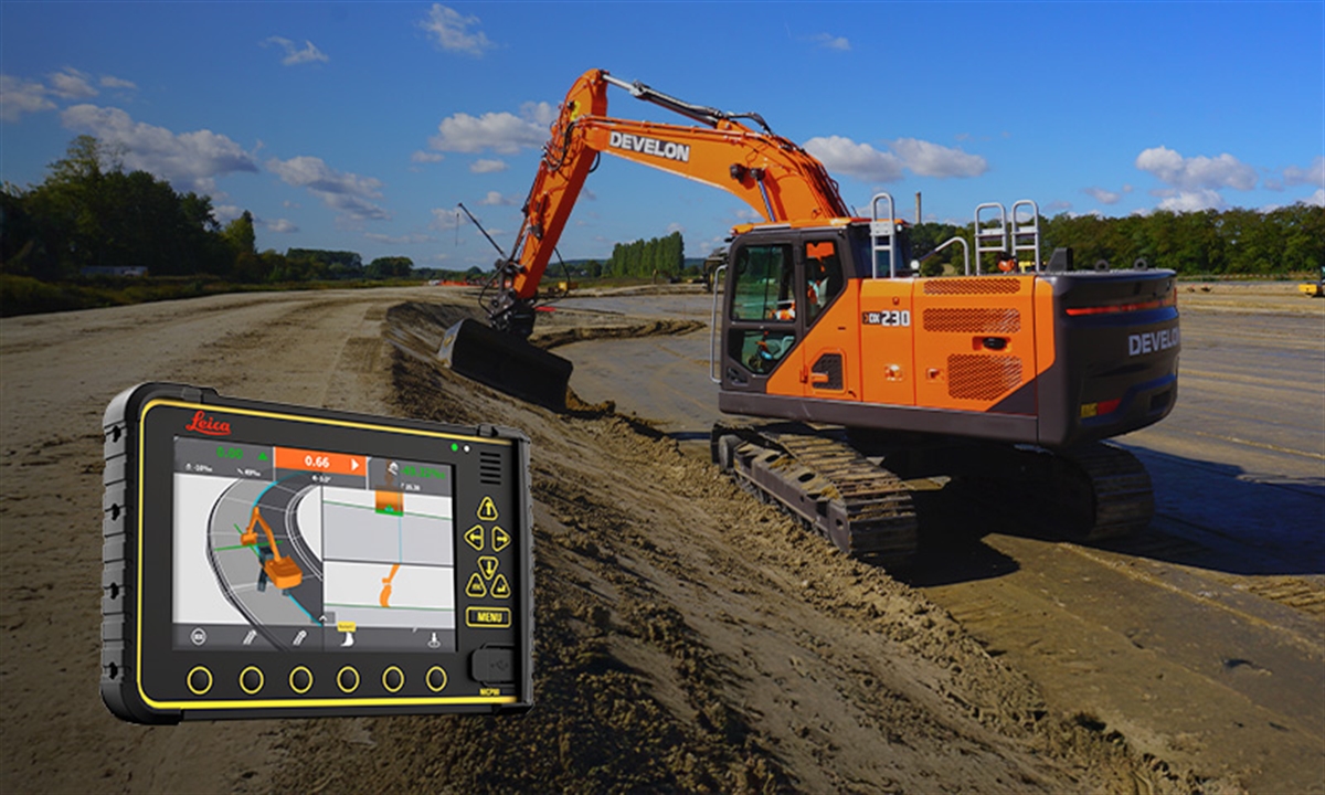 Develon and Leica Geosystems expand 3D machine control availability to all 9 Series crawler excavators