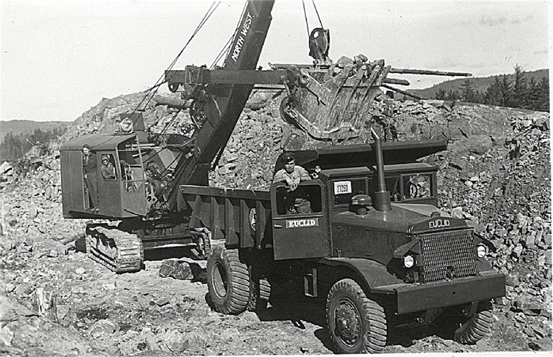 Euclid's Move the Earth (#Throwback Thursday)