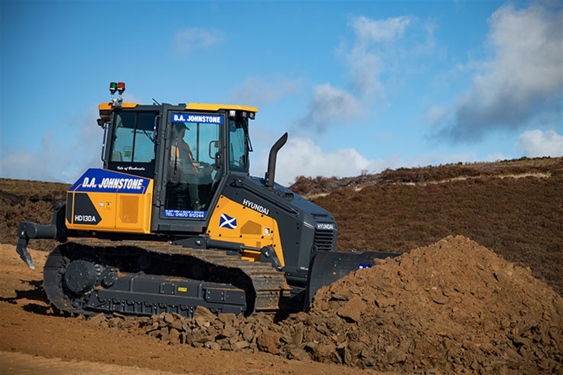 DA Johnstone takes first Hyundai dozer for Scottish wind farm job