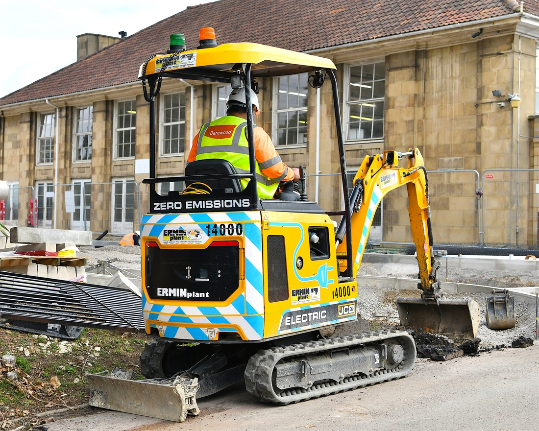 JCB electric mini leads charge for hire business