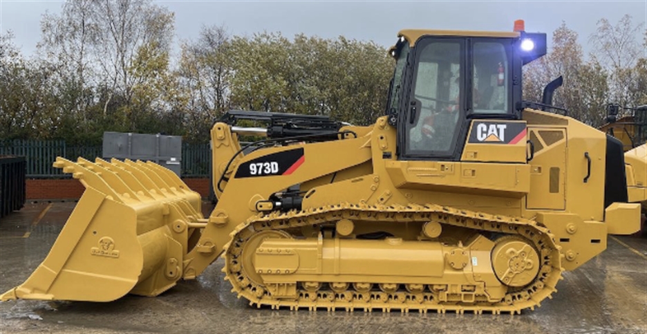 Skillings commission rebuild of largest track loader