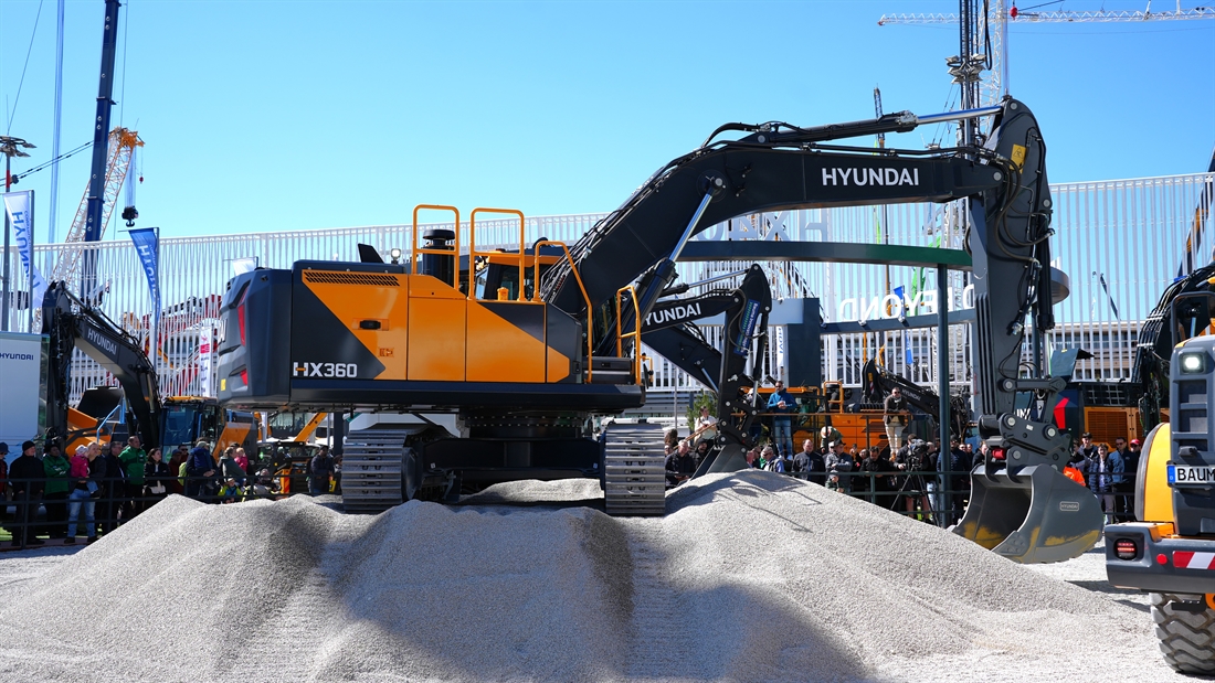 Hyundai CE celebrates 30 years of growth in Europe