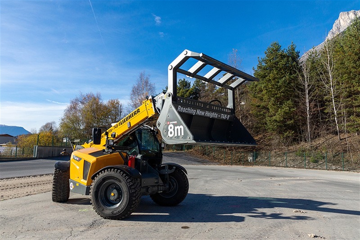 Liebherr introduces the T48-8s telescopic handler