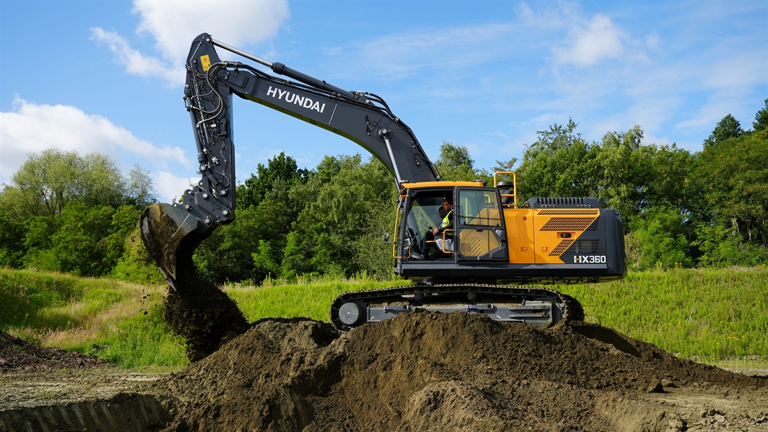 Taking a Closer Look at Hyundai�s HX360 and HX400 Excavators