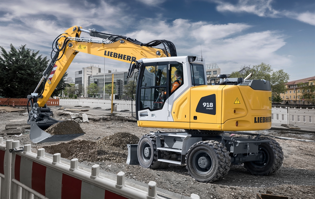 Liebherr at ScotPlant