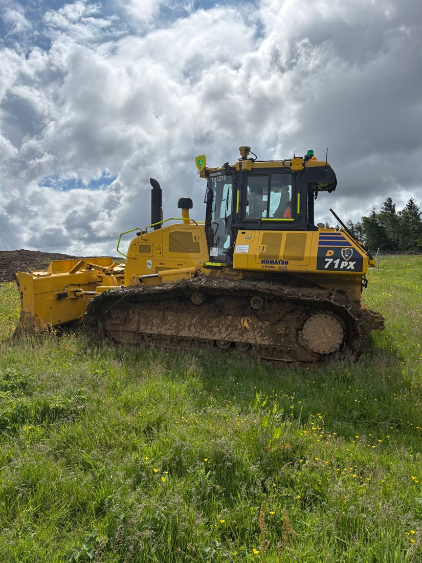 Blackwood Plant Hire first in UK to adopt Trimble dozer steering technology
