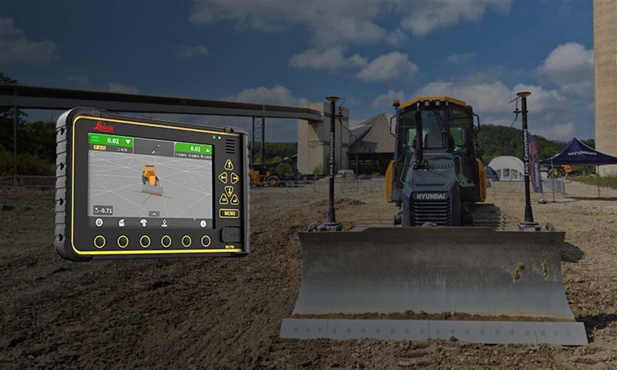 Leica 3D Machine Control on Hyundai Dozers