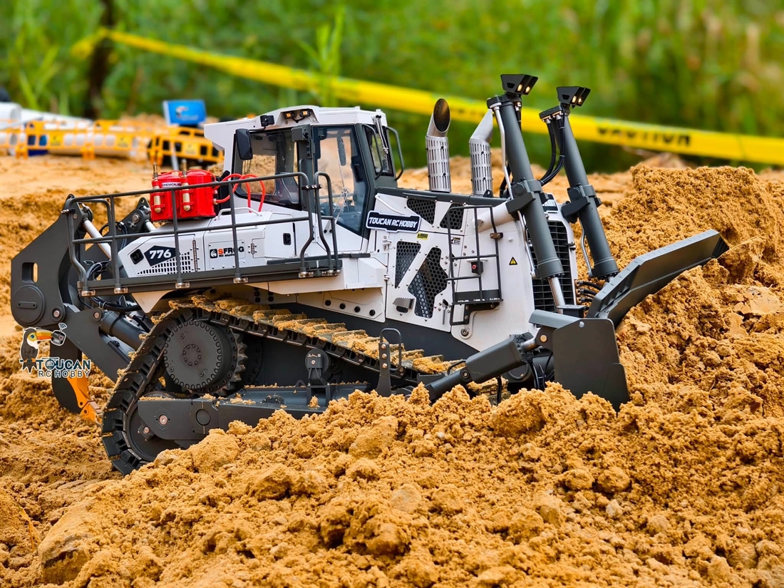 Dreaming of a White Liebherr RC Dozer for Christmas