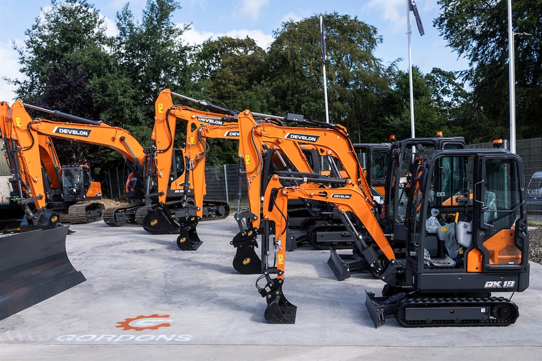 Gordons Construction Equipment officially opens Blairgowrie depot