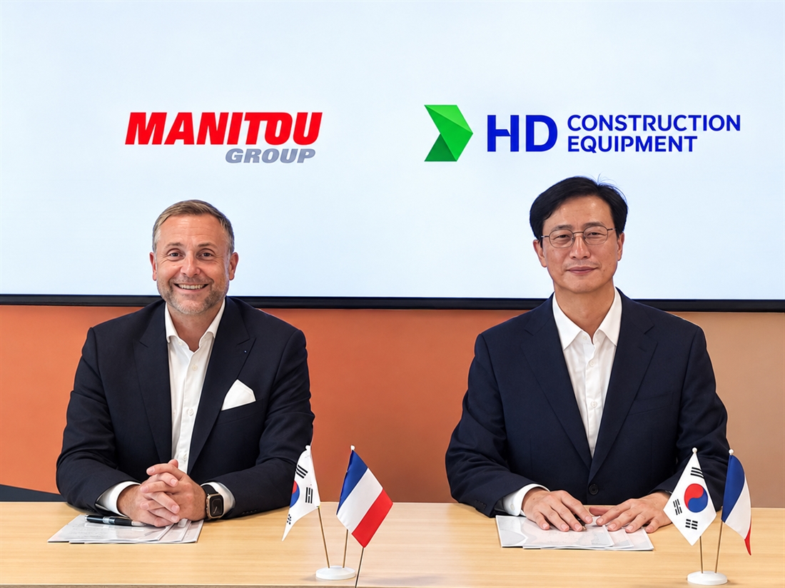 HD Construction Equipment and Manitou sign compact equipment partnership
